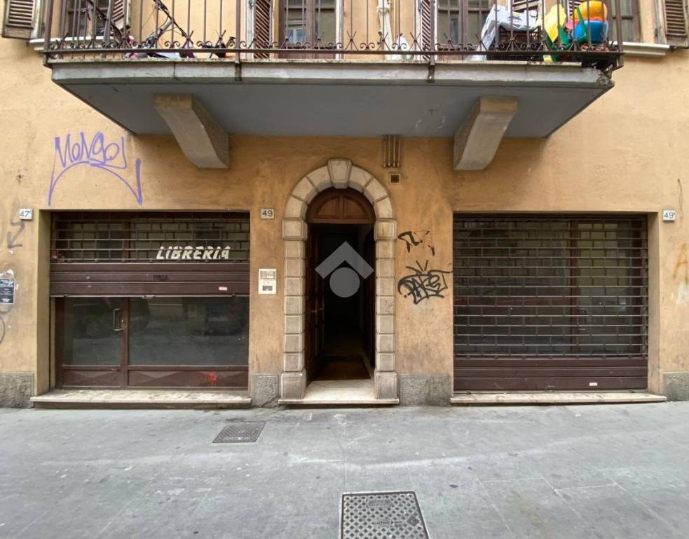 negozio in affitto a Brescia in zona Carmine