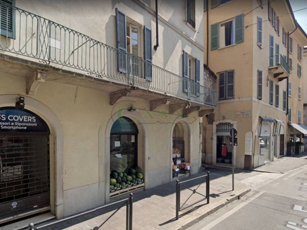negozio in affitto a Brescia in zona Centro Storico