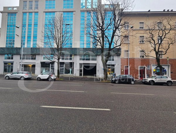 ufficio in affitto a Brescia