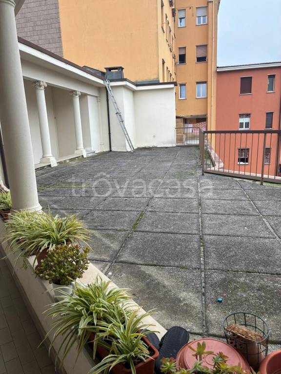 appartamento in affitto a Brescia