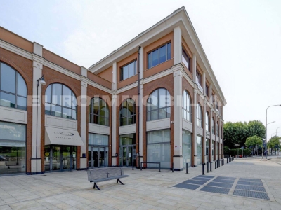 negozio in affitto a Brescia in zona Borgo Wuhrer