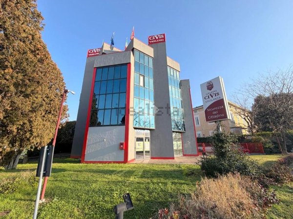 locale commerciale in affitto a Brescia in zona Borgo Trento