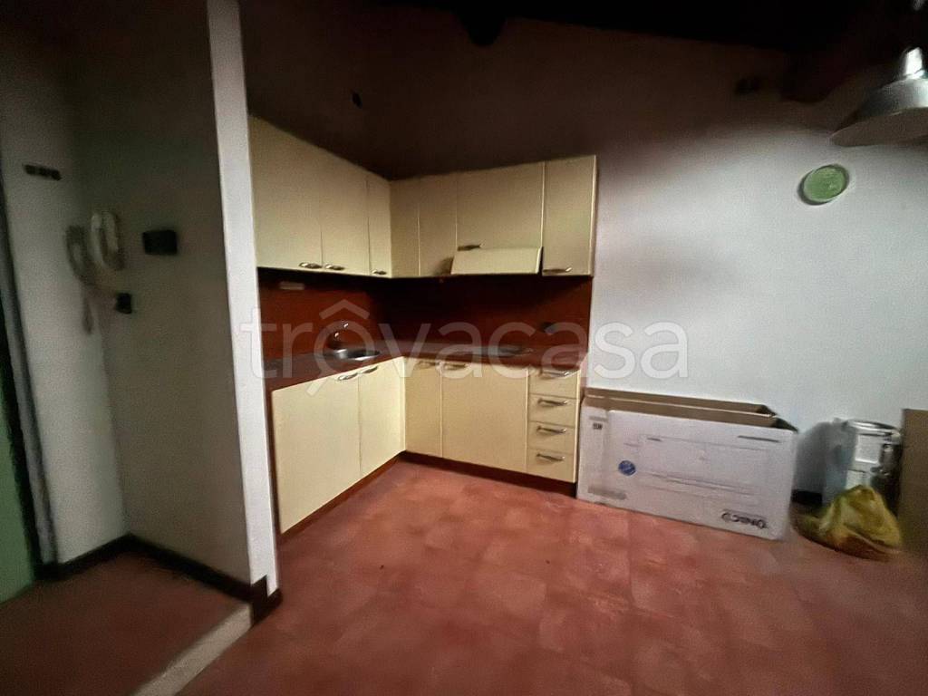 appartamento in affitto a Brescia in zona Crocifissa di Rosa