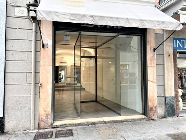negozio in affitto a Brescia in zona Centro Storico