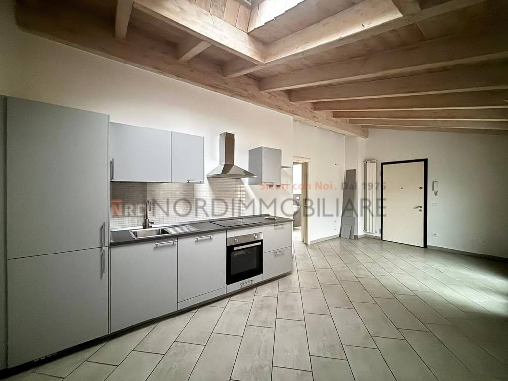 appartamento in affitto a Brescia in zona Crocifissa di Rosa