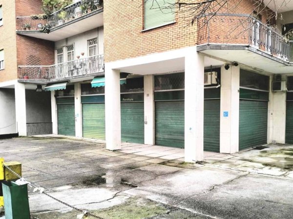 negozio in affitto a Brescia in zona Chiusure