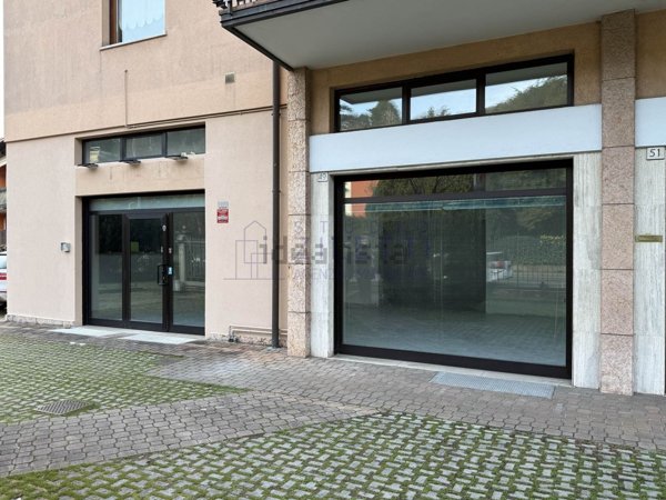 locale commerciale in affitto a Brescia in zona San Rocchino