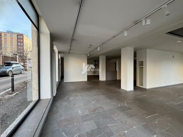 negozio in affitto a Brescia in zona Centro Storico