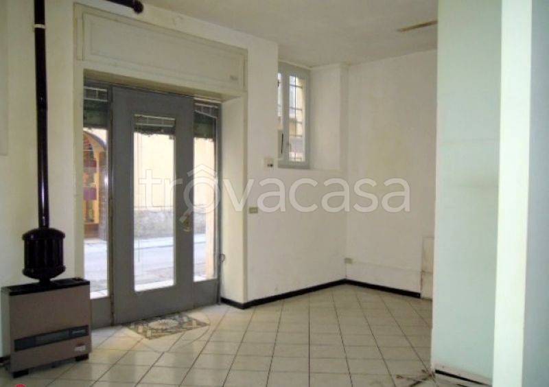 negozio in affitto a Brescia