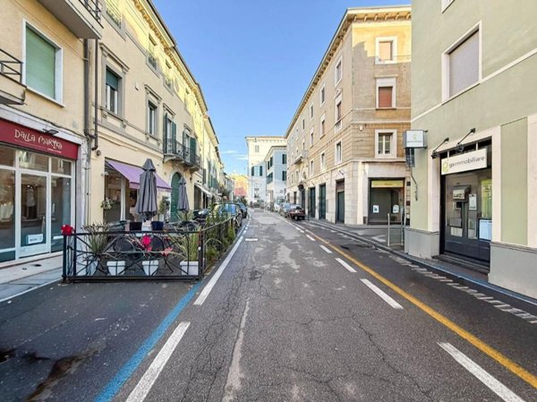 locale commerciale in affitto a Brescia in zona Centro Storico