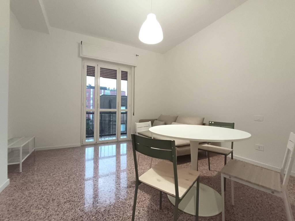 appartamento in affitto a Brescia in zona Crocifissa di Rosa