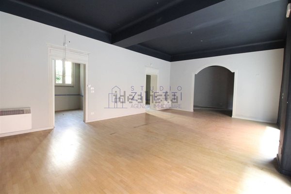 negozio in affitto a Brescia in zona Centro Storico