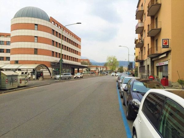 negozio in affitto a Brescia in zona Mompiano