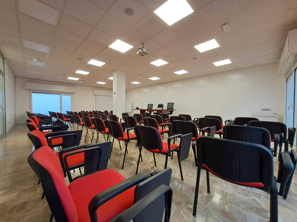 ufficio in affitto a Brescia in zona Volta