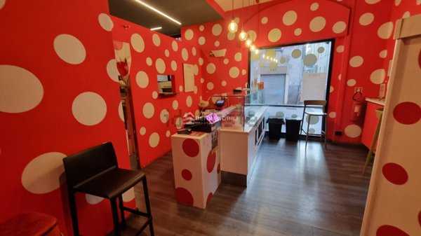 negozio in affitto a Brescia in zona Carmine