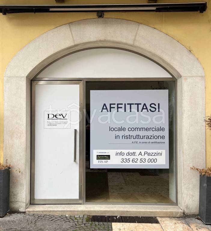 negozio in affitto a Brescia in zona Centro Storico