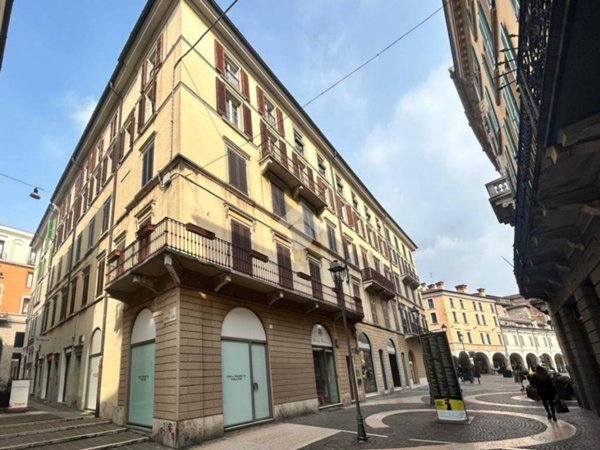 negozio in affitto a Brescia in zona Centro Storico
