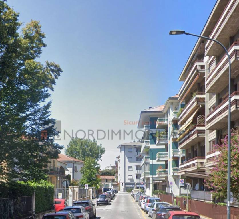 appartamento in affitto a Brescia in zona Crocifissa di Rosa