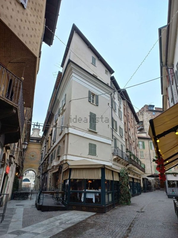 appartamento in affitto a Brescia in zona Centro Storico
