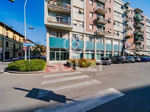 negozio in affitto a Brescia in zona Volta