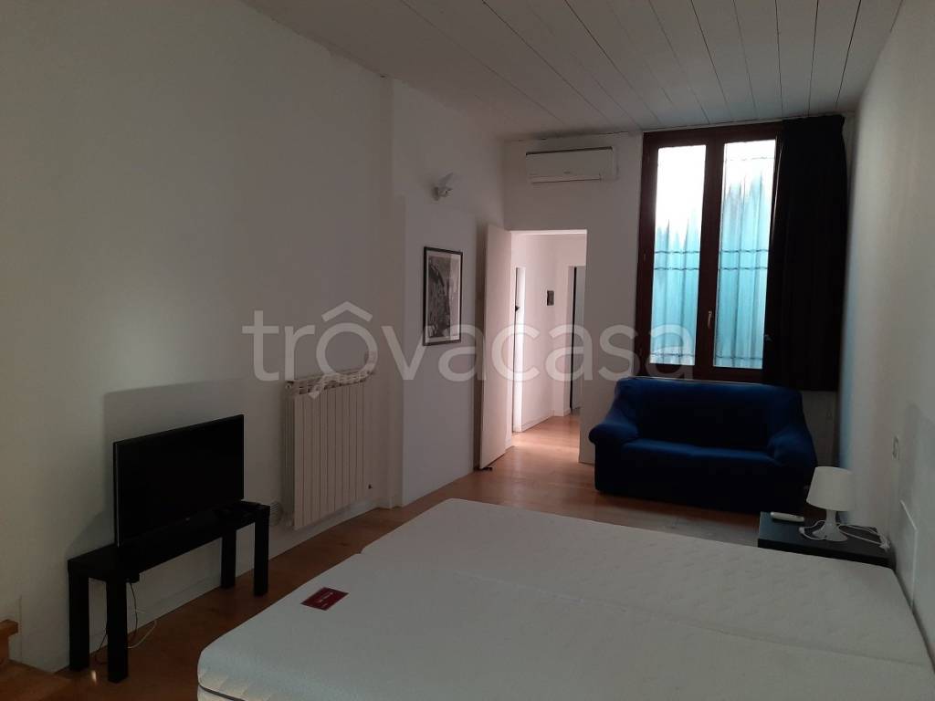 appartamento in affitto a Brescia in zona Centro Storico