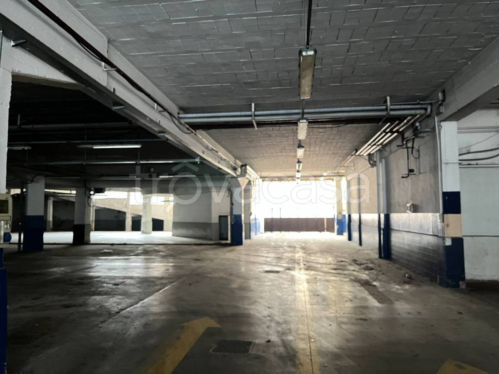 locale commerciale in affitto a Brescia in zona Centro Storico