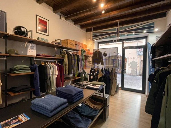 negozio in affitto a Brescia in zona Centro Storico