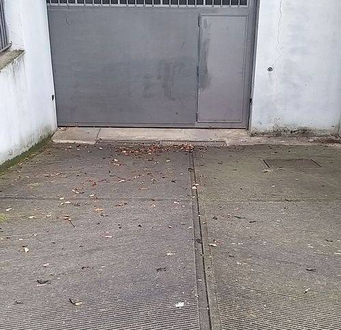 negozio in affitto a Brescia in zona Volta