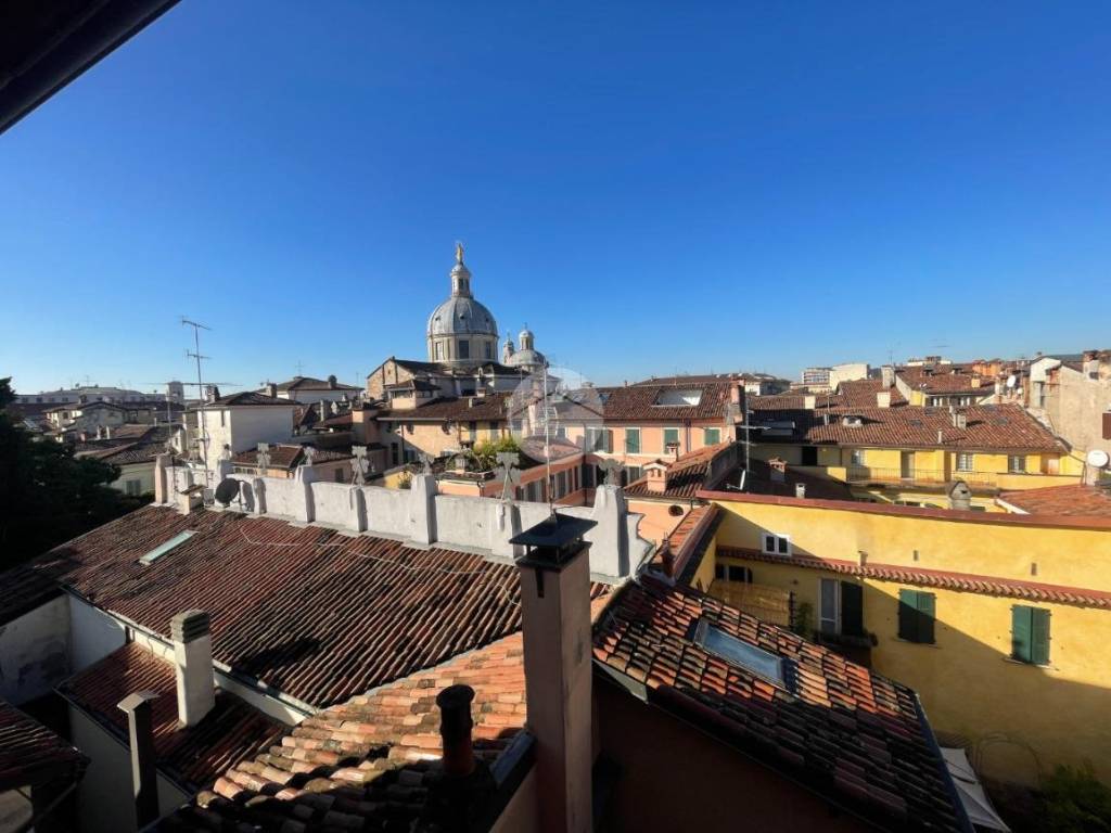 appartamento in affitto a Brescia in zona Centro Storico