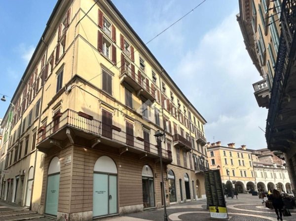 negozio in affitto a Brescia in zona Centro Storico
