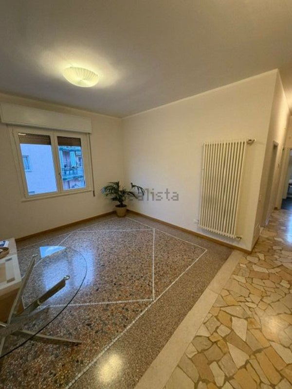 appartamento in affitto a Brescia in zona Crocifissa di Rosa