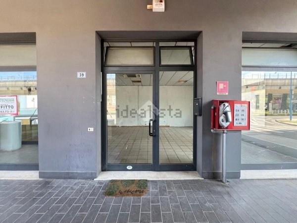 locale commerciale in affitto a Brescia in zona Chiusure
