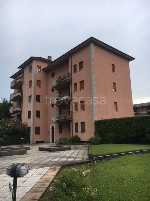 appartamento in affitto a Brescia in zona Lamarmora