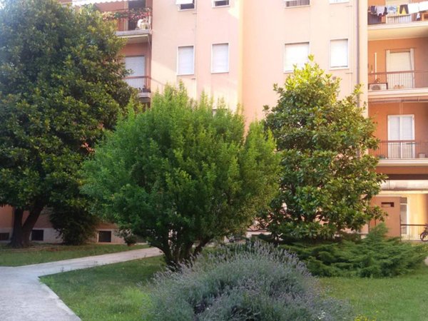 appartamento in affitto a Brescia in zona Crocifissa di Rosa
