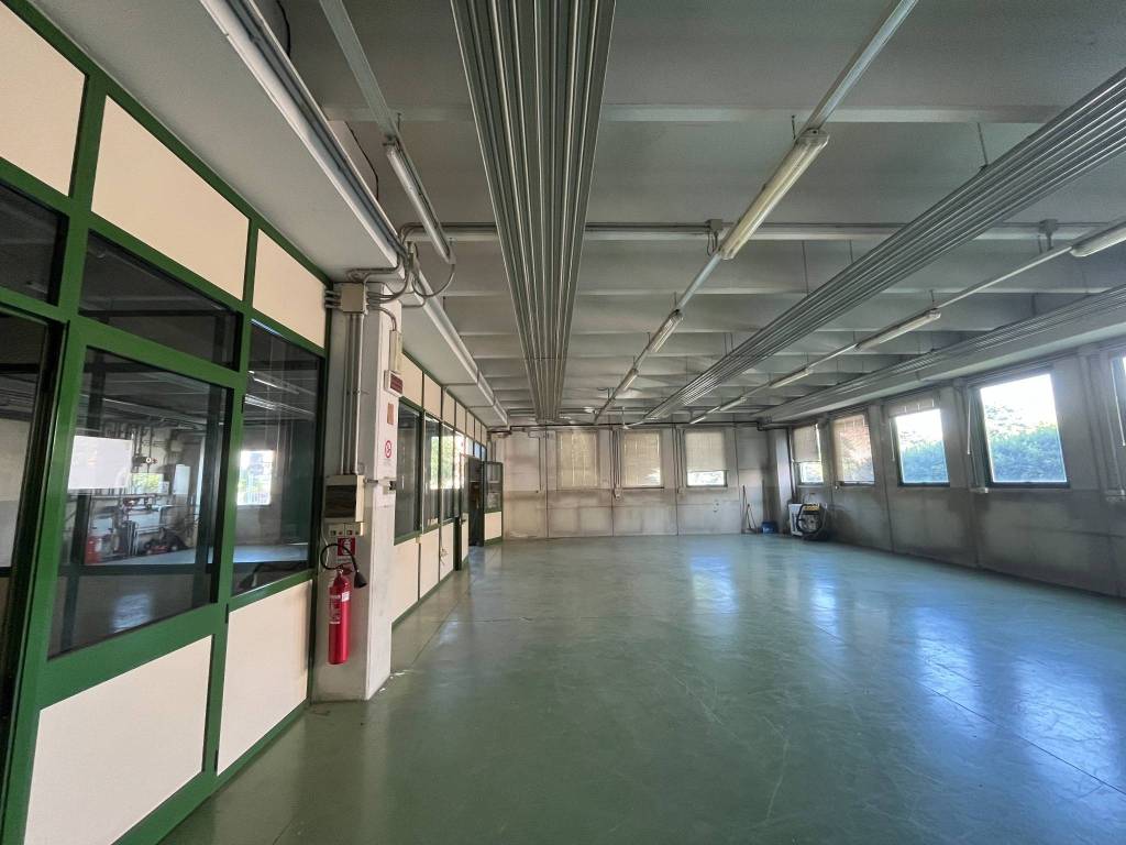 ufficio in affitto a Brescia in zona Caionvico
