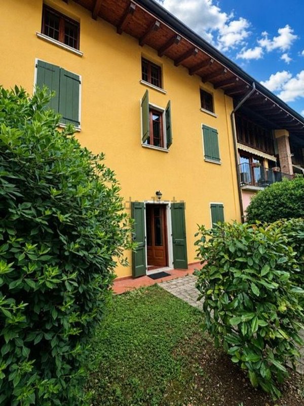 casa indipendente in affitto a Brescia in zona San Polo