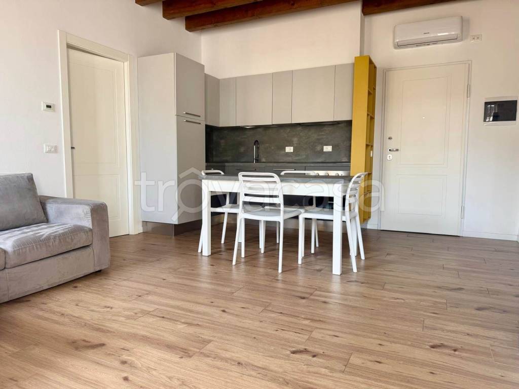 appartamento in affitto a Brescia in zona Borgo Trento