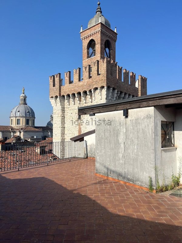 appartamento in affitto a Brescia in zona Centro Storico