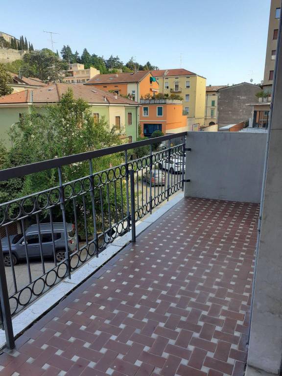 appartamento in affitto a Brescia in zona Crocifissa di Rosa