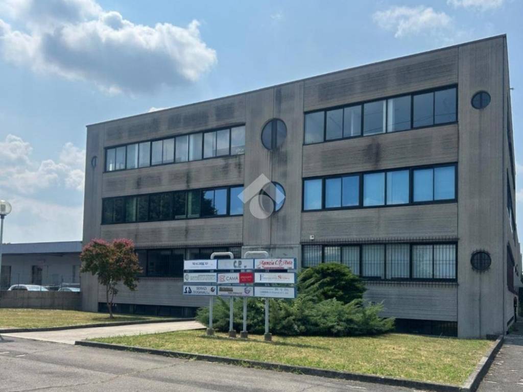 ufficio in affitto a Brescia in zona Fornaci