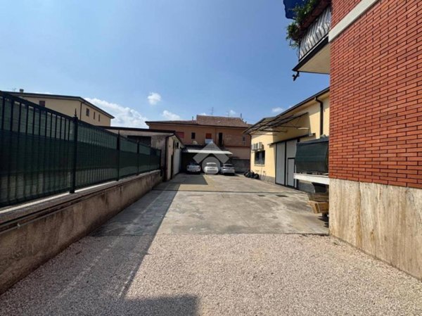 locale commerciale in affitto a Brescia in zona Chiesa Nuova