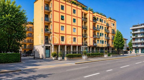 negozio in affitto a Brescia in zona Borgo Trento