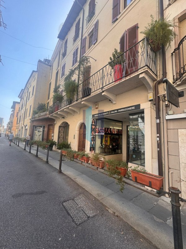 locale di sgombero in affitto a Brescia in zona Centro Storico