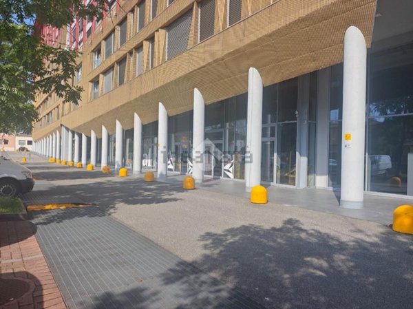 ufficio in affitto a Brescia in zona Quartiere Primo Maggio