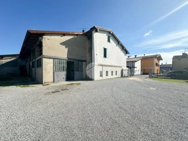 appartamento in affitto a Calcinato