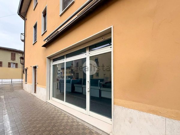 locale commerciale in affitto a Calvisano