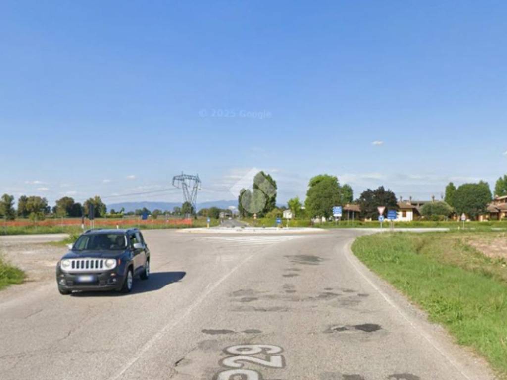 locale commerciale in affitto a Calvisano