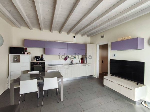 appartamento in affitto a Capriolo