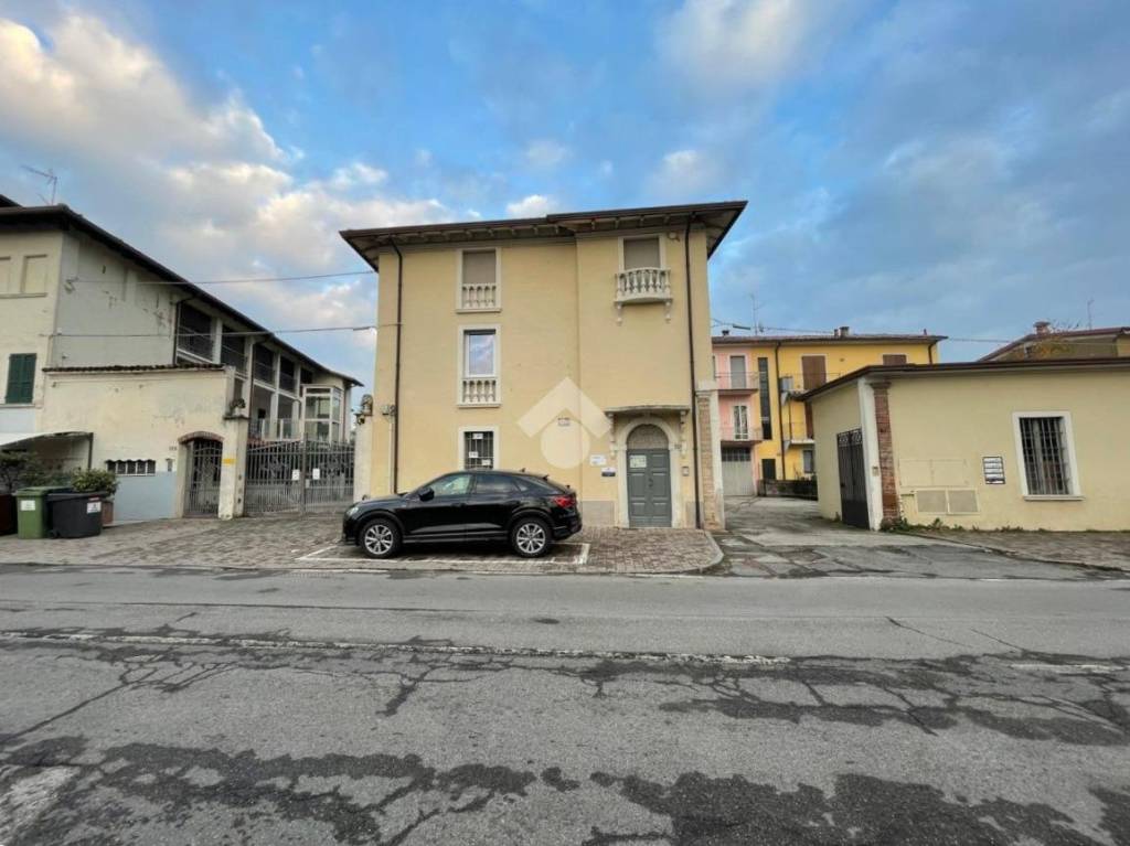 ufficio in affitto a Carpenedolo in zona Lametta