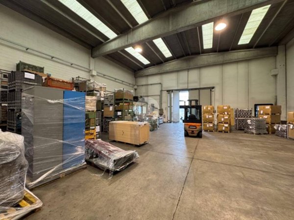 locale commerciale in affitto a Castegnato